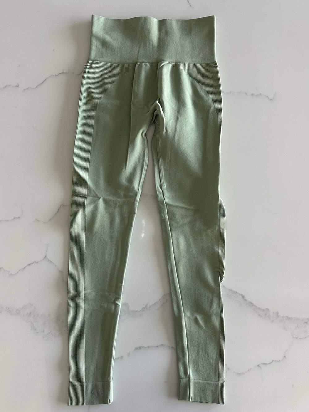 SET Active Matcha Green Sculptflex Leggings - Size S